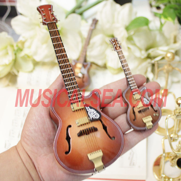 Miniature Wooden replica guitar decoration gi